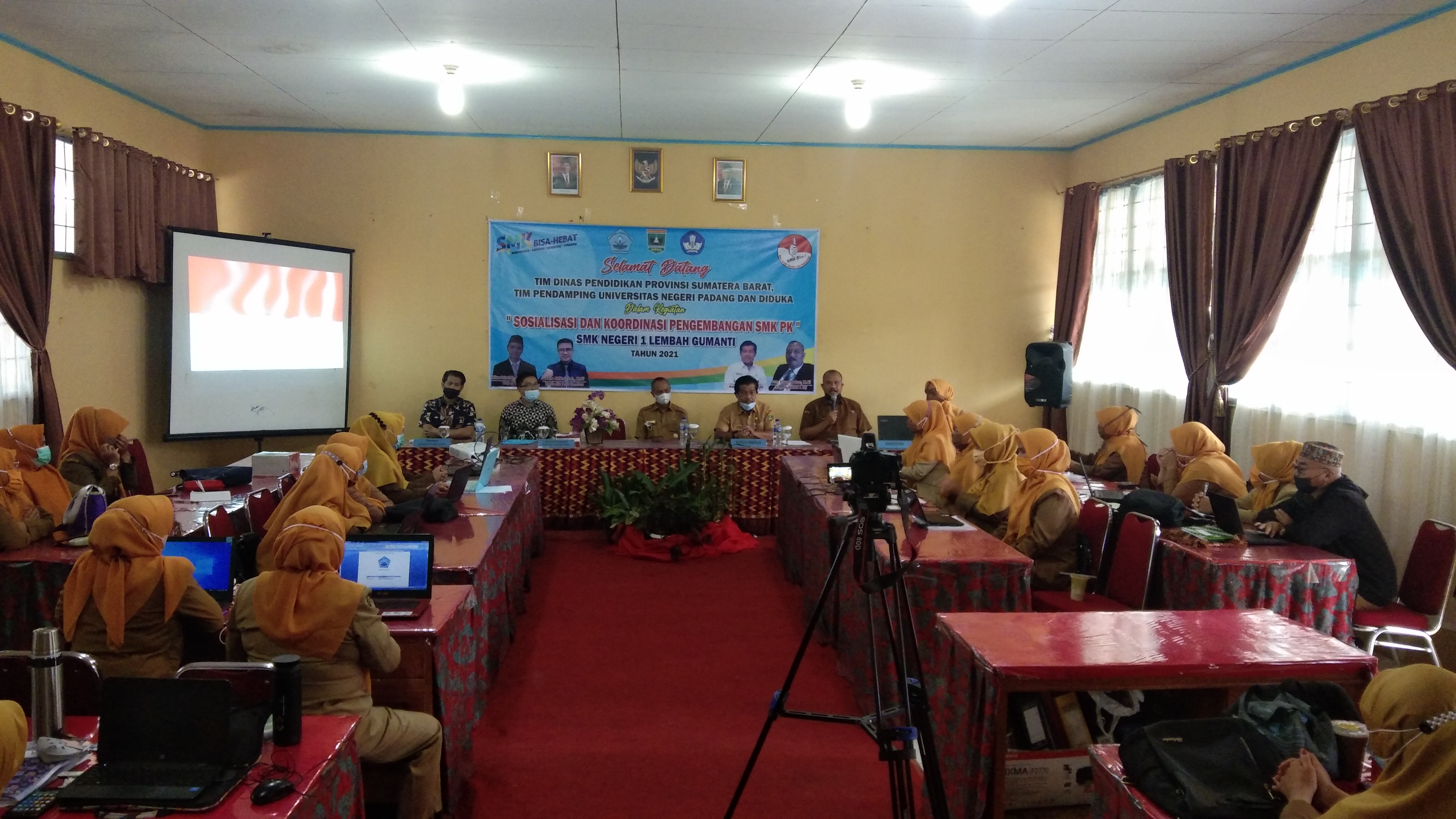 Sosialisasi Dan Koordinasi Pengembangan SMK PK
